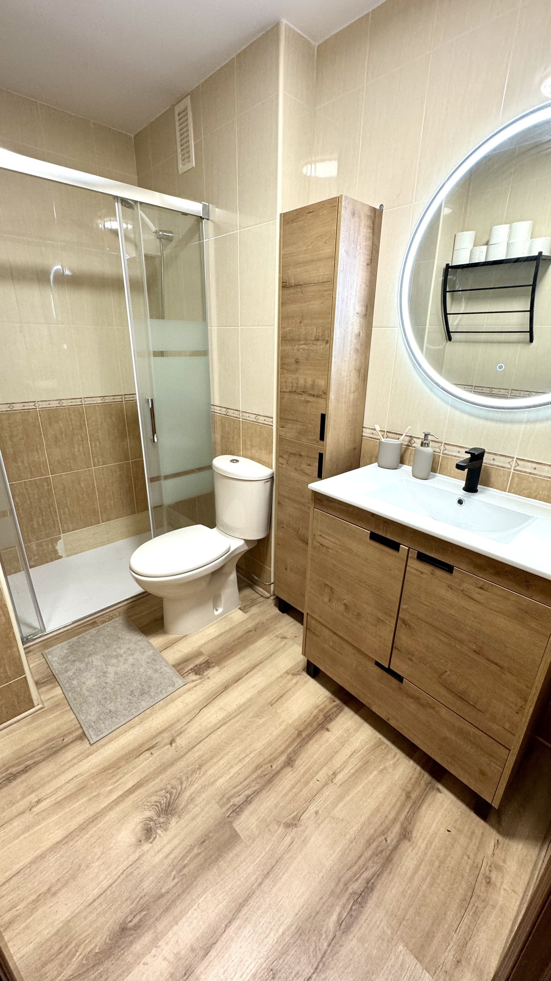 Baño — piso en alquiler en Alhama de Almería