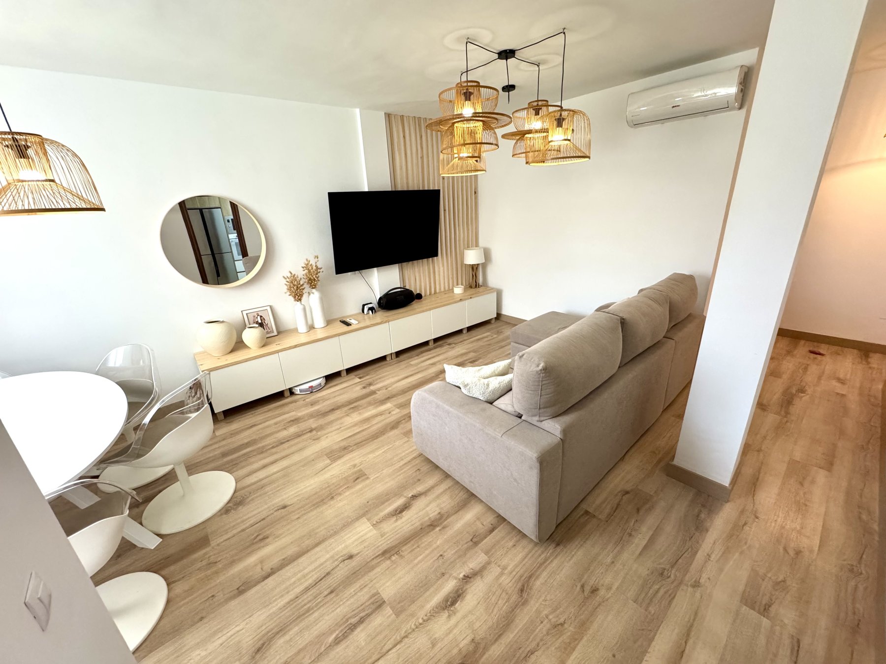 Salón — piso en alquiler en Alhama de Almería